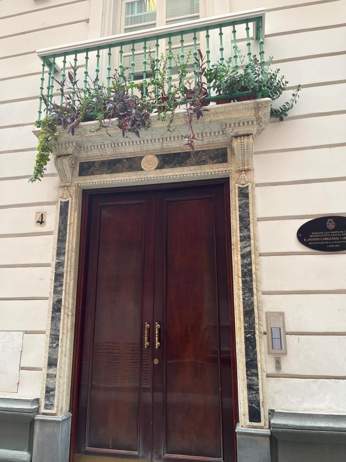 La Esquinita Del Senador Grupo Ac Gestion Appartement Cádiz Buitenkant foto