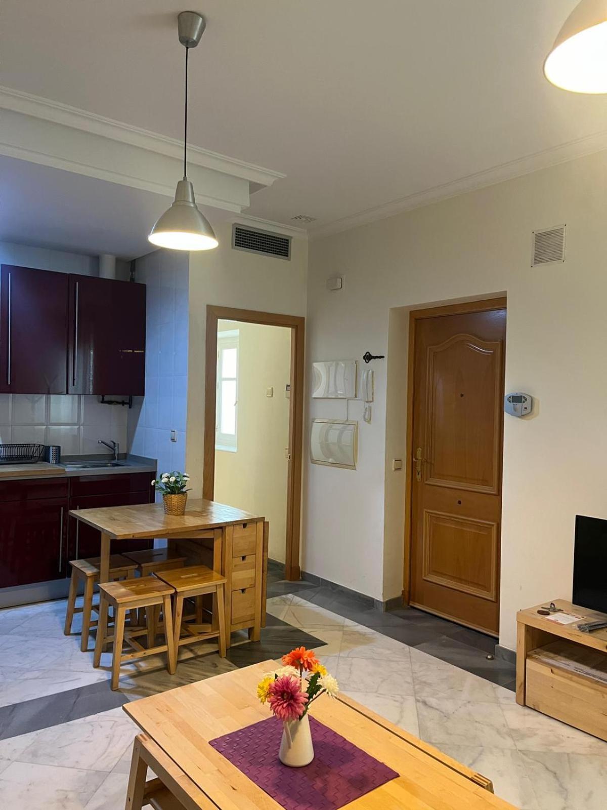 La Esquinita Del Senador Grupo Ac Gestion Appartement Cádiz Buitenkant foto